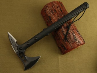 SOG - camping axe