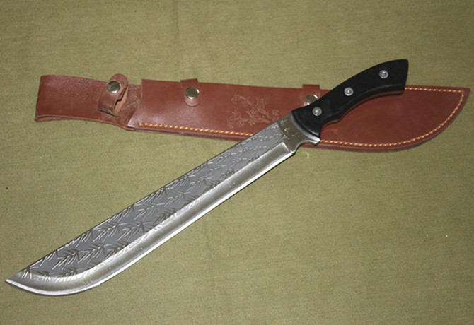 Bamboo leaf green machete