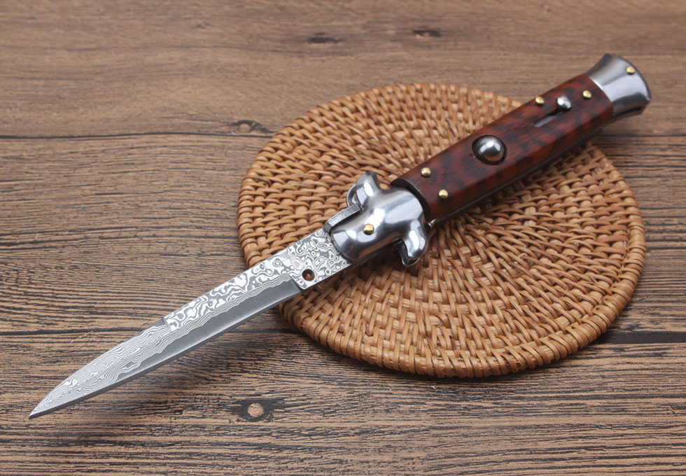 9 inches AKC (serpentine wood) jump Damascus knife in Italy
