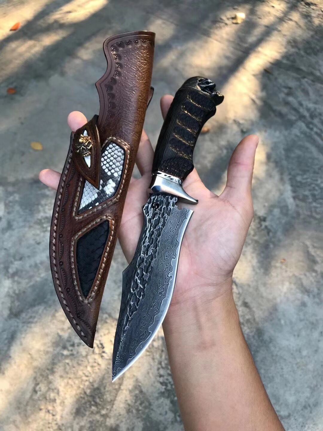 BLACK KNIGHT